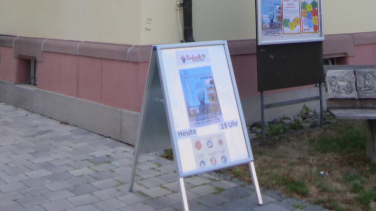 Werbung vor dem Dorfstuebli Maulburg